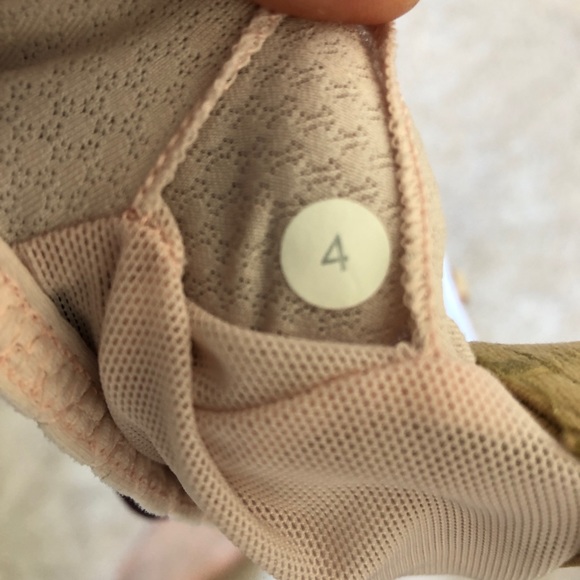 Lululemon Tank Top - Picture 6 of 6